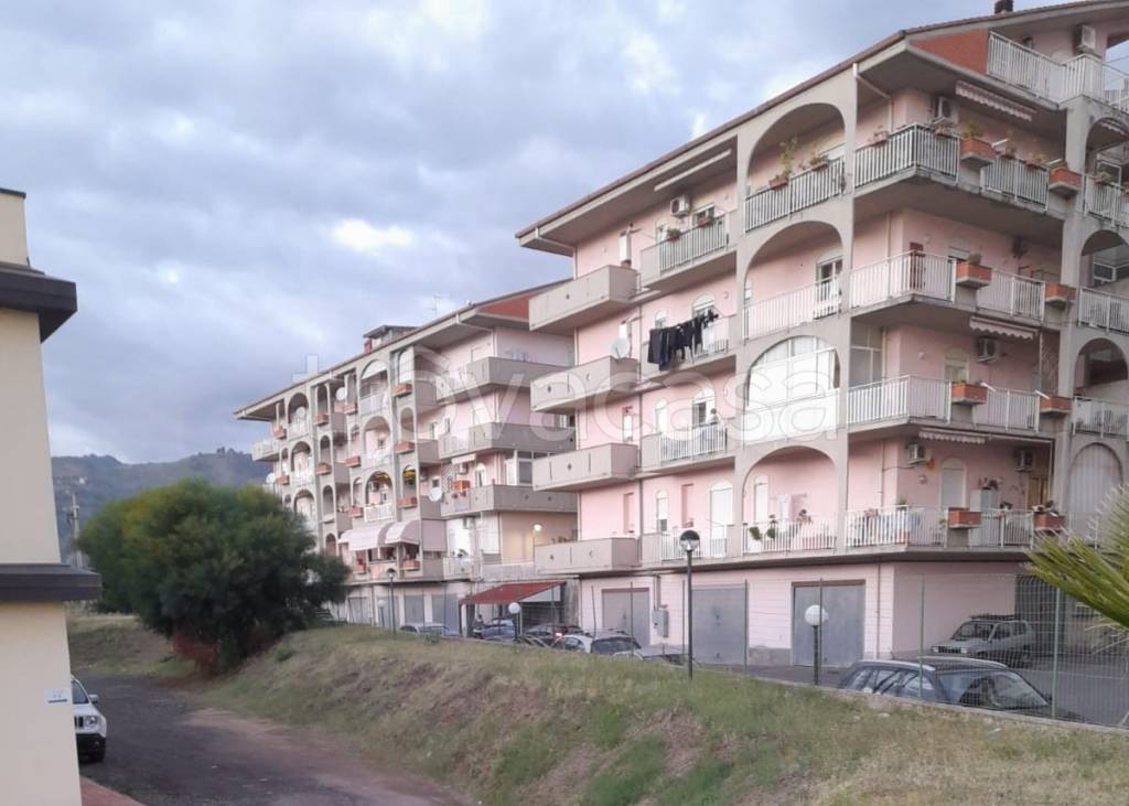 Appartamento in vendita a Gaggi via Enrico Berlinguer, 10