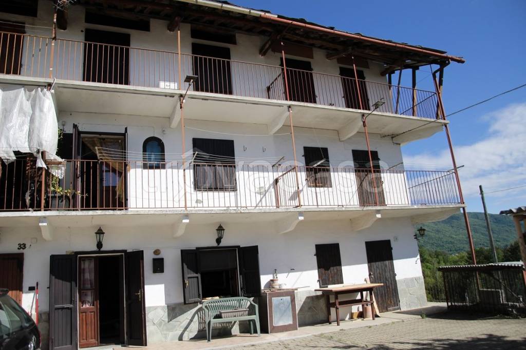 Casa Indipendente in vendita a Giaveno borgata San Filippo, 32