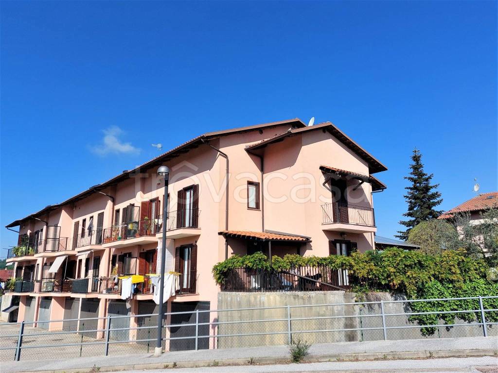 Villa a Schiera in vendita a Pocapaglia strada America dei Boschi, 61