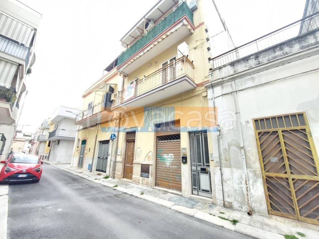 Appartamento in vendita a Modugno via Giuseppe Mazzini, 14b