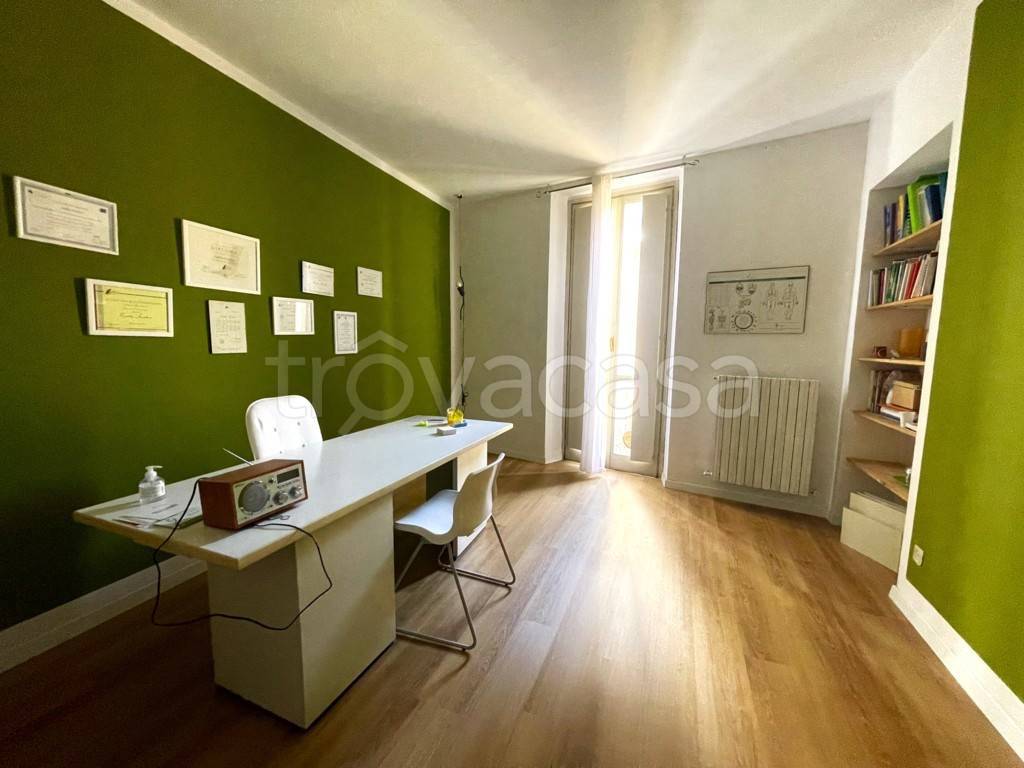Appartamento in vendita a Voghera via Carlo Gallini, 3