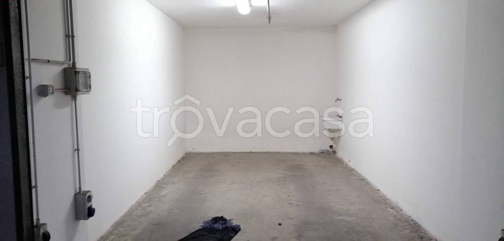 Garage in vendita a Bari via Giuseppe Capruzzi, 314