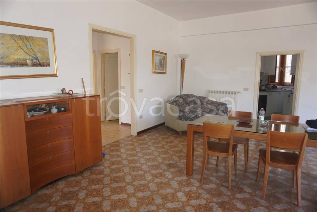 Appartamento in vendita a Sarteano via Fonti della Regina, 7