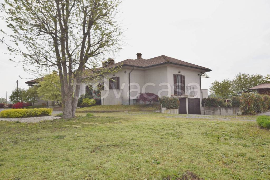 Villa in vendita a Mondovì strada di Rocca de' Baldi