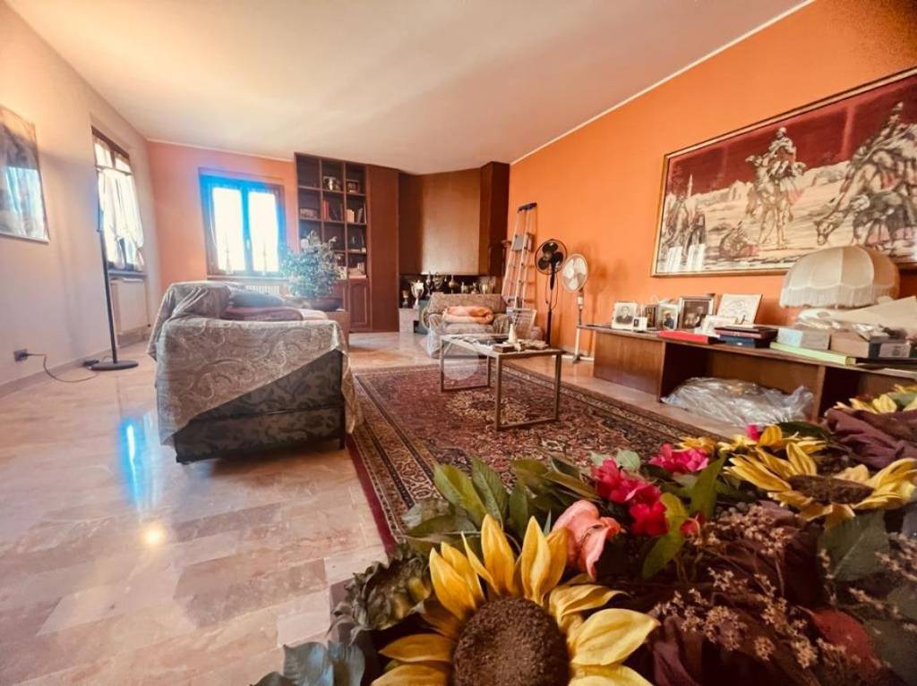 Appartamento in vendita a Caravaggio via Polidoro Caldara, 36