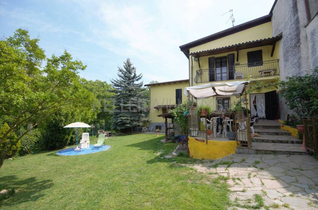 Villa in vendita a Orsara Bormida regione Moglia