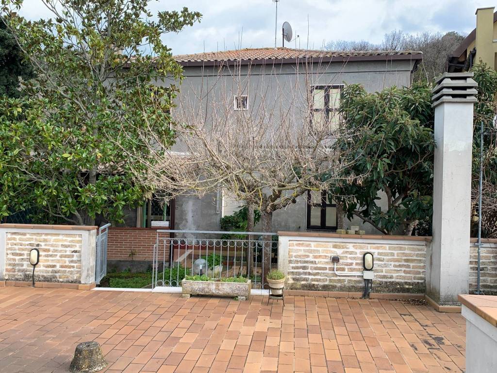 Villa in vendita a Ortona contrada Lazzaretto, 20