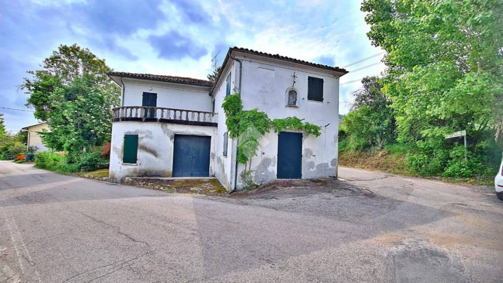 Casale in vendita a Montefiore Conca via roma