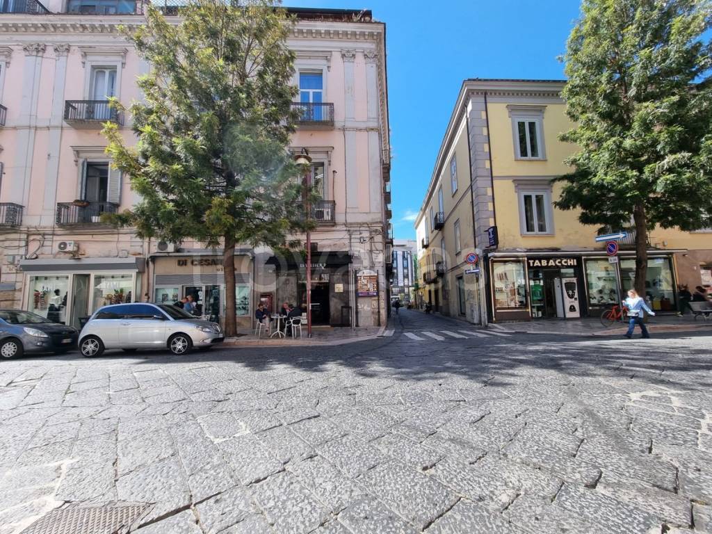 Appartamento in vendita a Caserta corso Trieste, 62