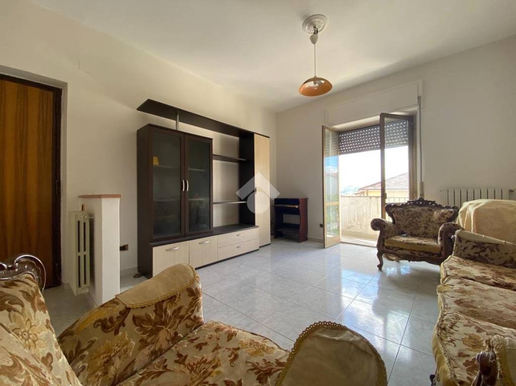 Appartamento in vendita a Cosenza via Saverio Albo, 4