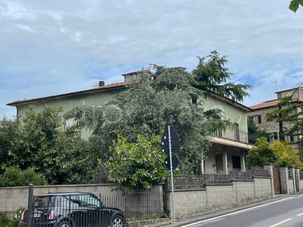 Casa Indipendente in vendita a San Casciano dei Bagni via Roma