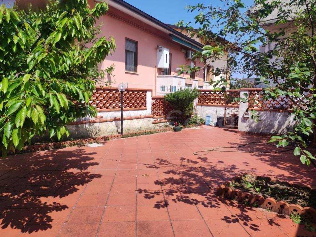 Villa in vendita a Pescara strada Provinciale pescara-san Silvestro, 132