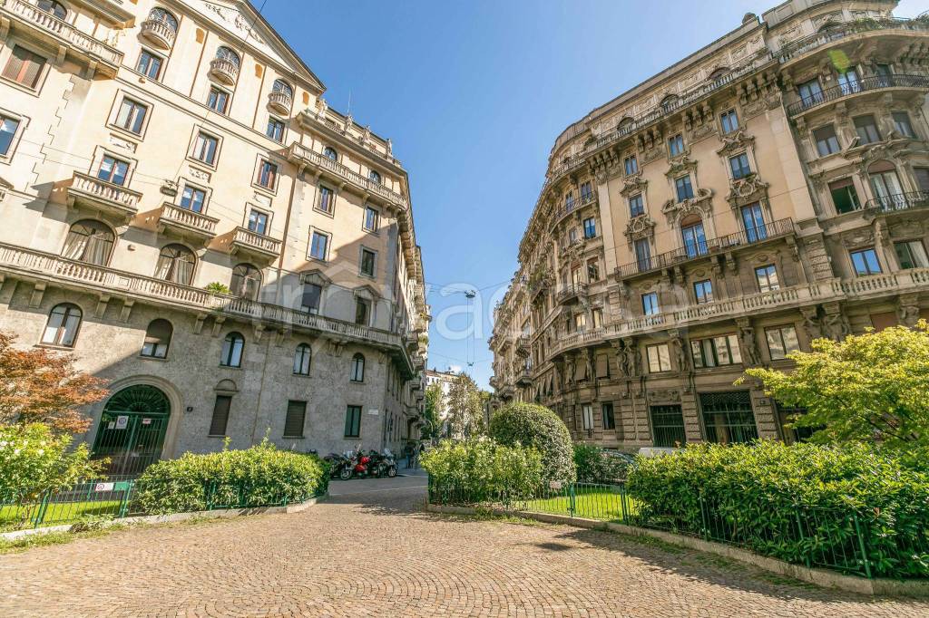 Appartamento in vendita a Milano piazza Eleonora Duse