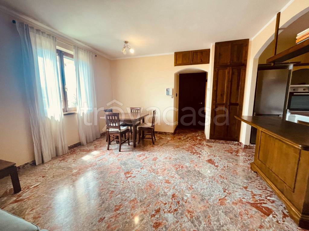 Appartamento in vendita a Castelnuovo Magra via Salicello