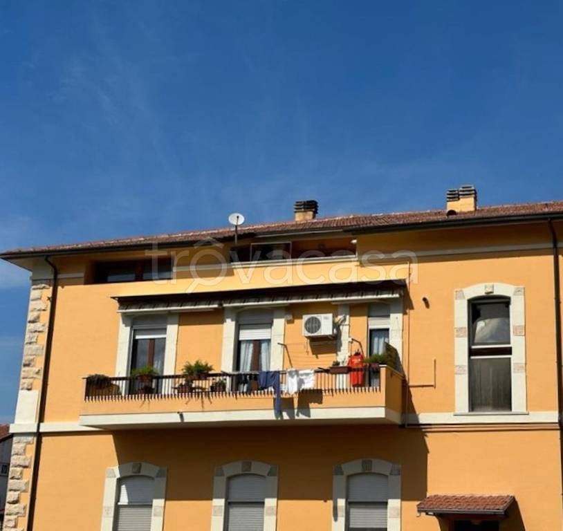 Appartamento in vendita a Bolognano via Nazionale, 37