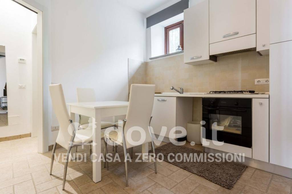 Appartamento in vendita a Brezzo di Bedero via della Stretta, 3