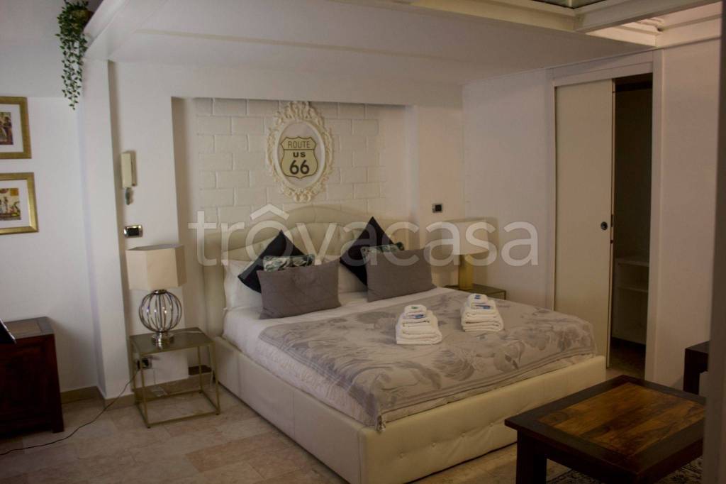Appartamento in in vendita da privato a Milano via Cardinale Ascanio Sforza, 81A