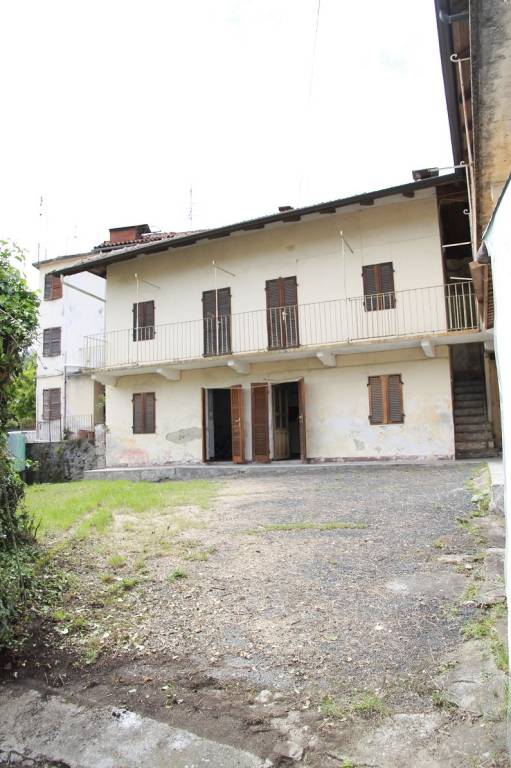 Villa in vendita a Giaveno borgata Pontepietra, 50