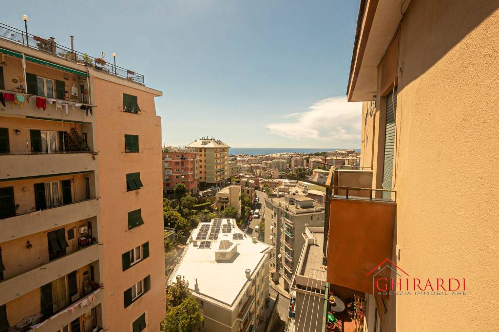 Appartamento in vendita a Genova via Giuseppe Sapeto, 12