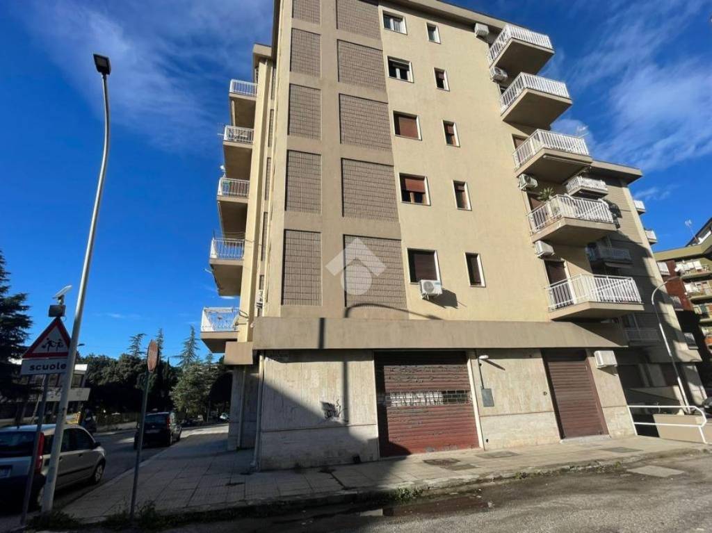 Appartamento in vendita a Corigliano-Rossano via Gioacchino da Fiore, 18