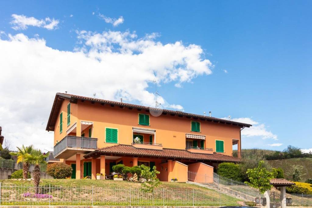 Appartamento in vendita a Montegrosso d'Asti via Viapiana, 28