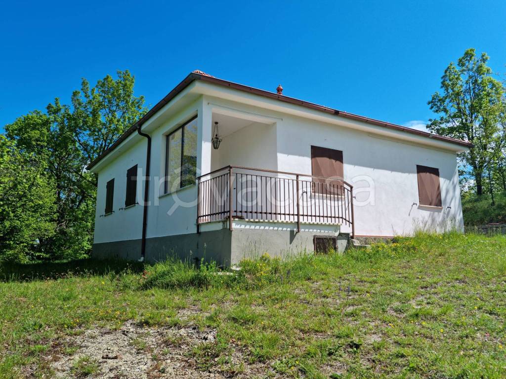 Villa in vendita a Mongiardino Ligure località Costa Salata, 10