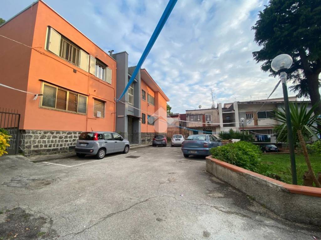 Appartamento in vendita a Napoli via ticino, 27