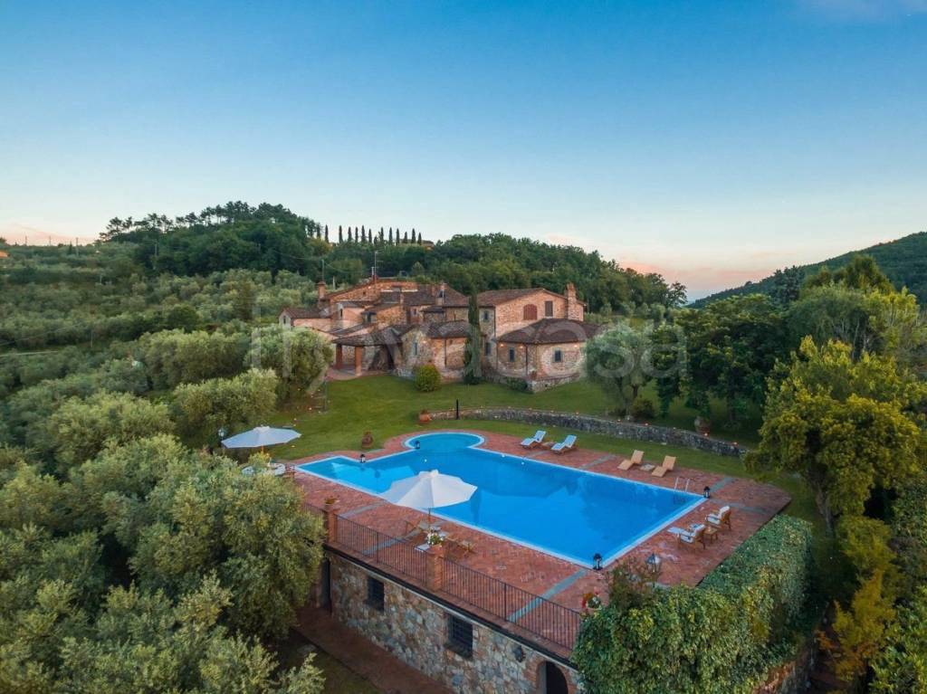 Villa in vendita a Monsummano Terme via del Vaticano