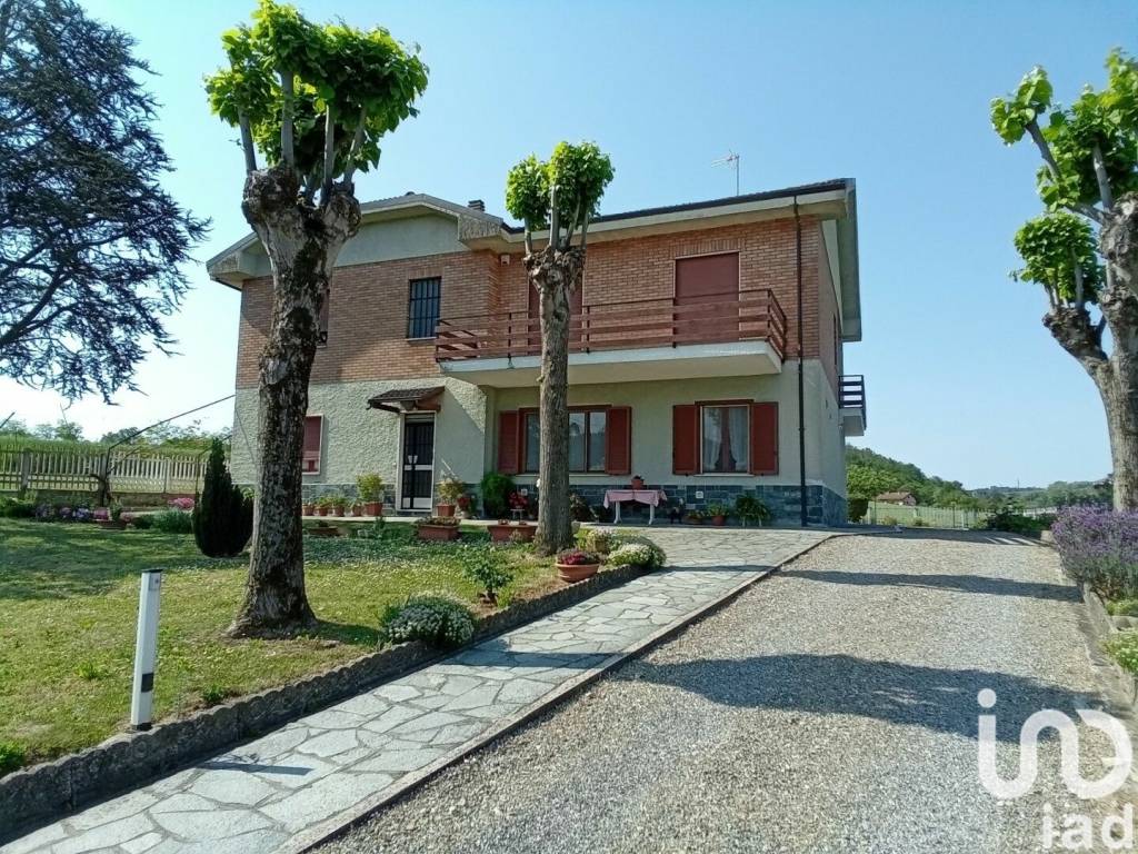 Villa in vendita a Pecetto di Valenza strada provinciale 78