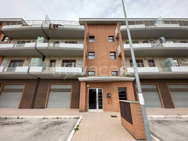 Appartamento in vendita a Foggia viale Leone xiii, 14