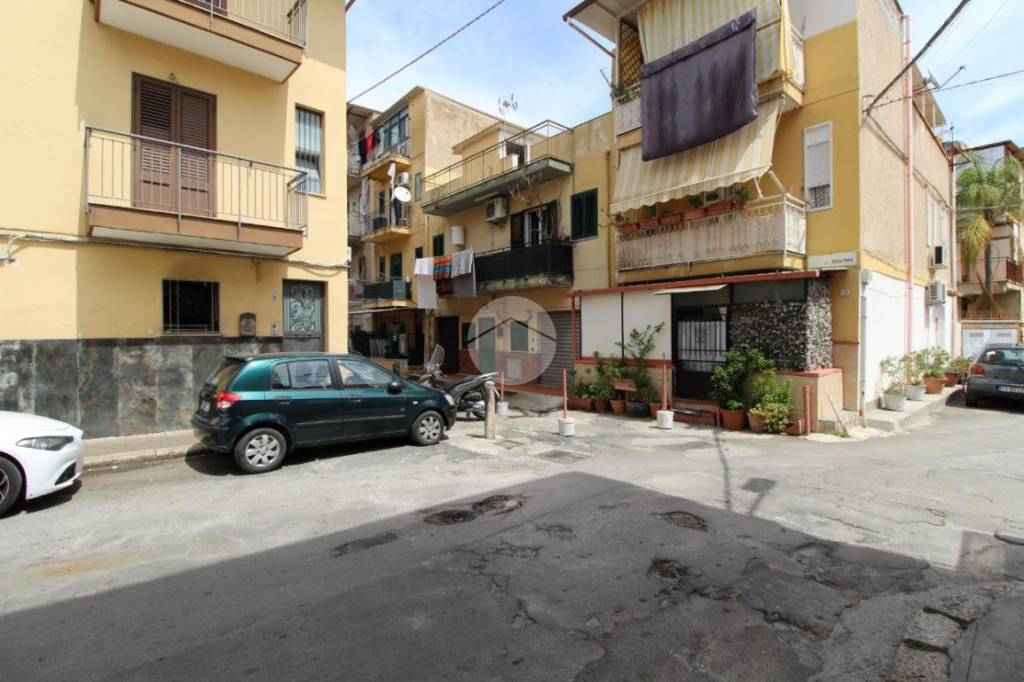 Appartamento in vendita a Palermo via Spuches, 20