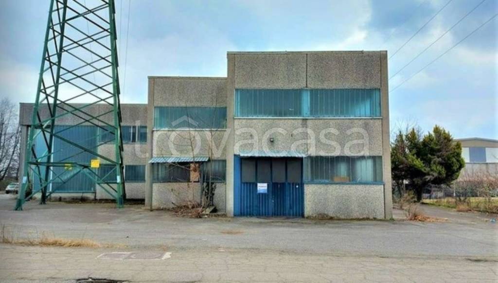 Capannone Industriale in vendita a Biella via Salvo d'Acquisto 10
