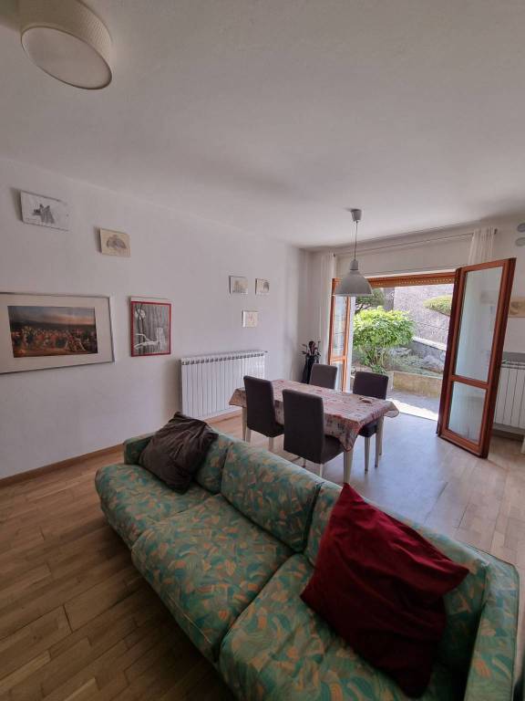 Appartamento in in vendita da privato a Cremeno via Dante Alighieri, 44