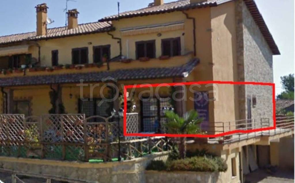 Negozio in vendita a Monte Castello di Vibio via Cesare e Luigi Agretti 22
