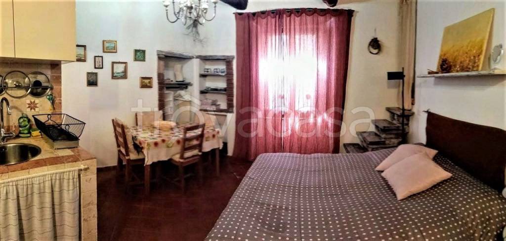 Loft in in vendita da privato a Pitigliano vicolo Messina, 34