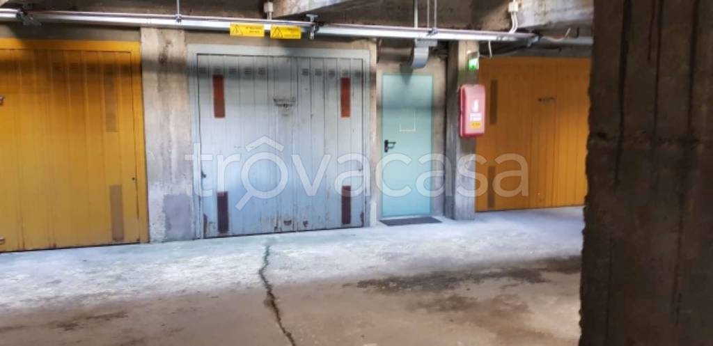 Garage in vendita a Biella via Roccavilla