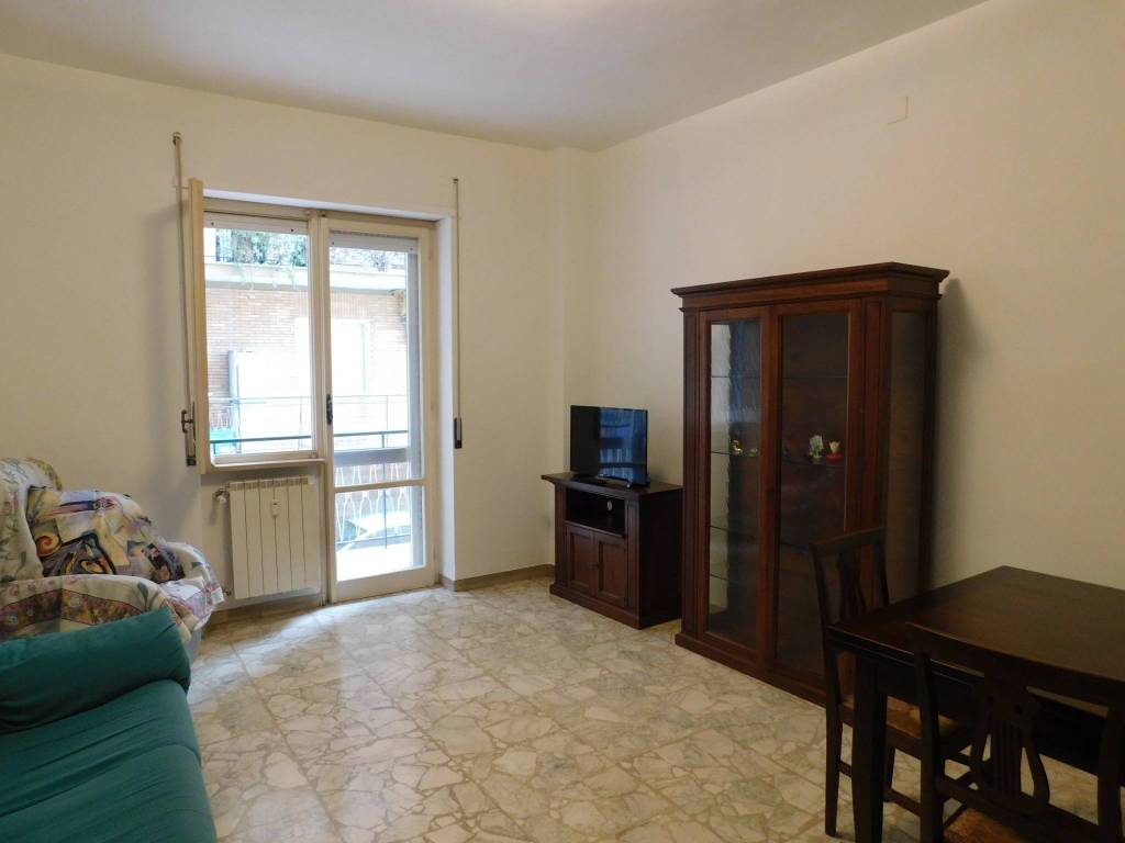 Appartamento in vendita a Pescara via Monti Simbruini, 4