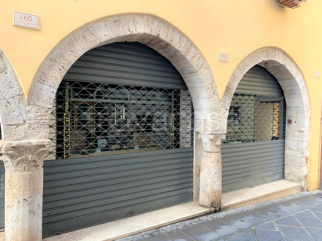 Negozio in affitto ad Anagni strada Vittorio Emanuele