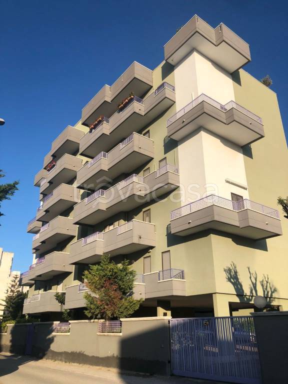 Appartamento in in vendita da privato a Taranto via Lago di Cecita, 1