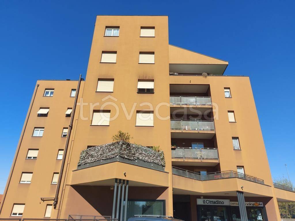 Appartamento in vendita a Meda via Seveso, 54