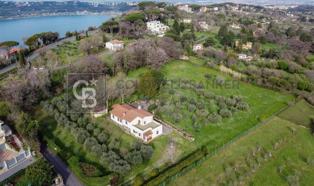 Villa in vendita a Rocca di Papa via Vicinale dei Colli, 34