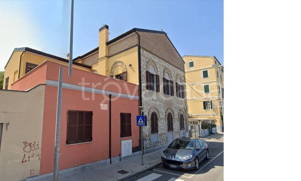 Appartamento in in vendita da privato ad Ancona via Flaminia, 126A