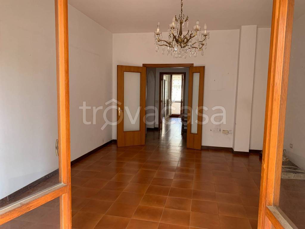 Appartamento in vendita a Pescara via Benedetto Croce