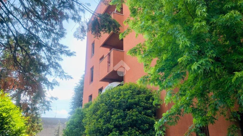 Appartamento in vendita a Giussano viale Piave, 38