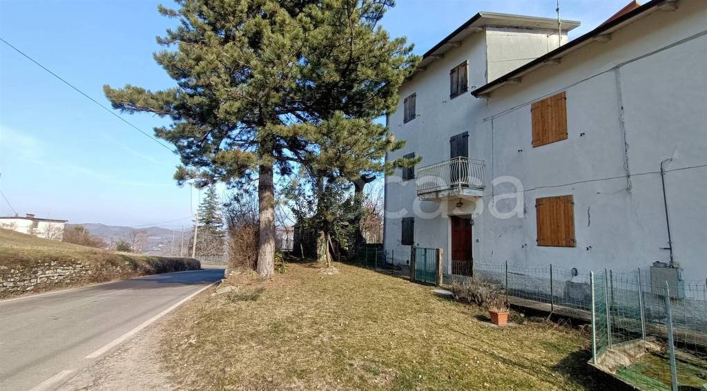 Casa Indipendente in vendita a Camugnano via Monzale, 16