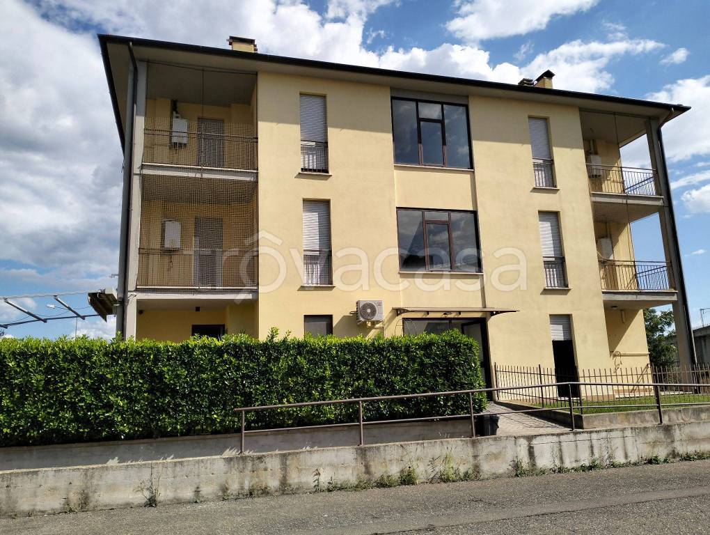 Appartamento in in affitto da privato a Castel Viscardo via Renicci