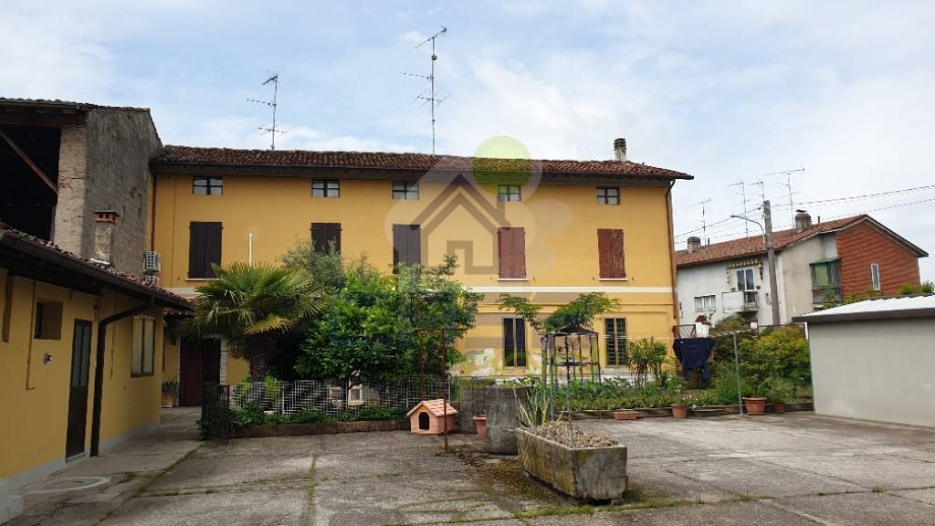 Casa Indipendente in vendita a Gambara via Parma n.14/a