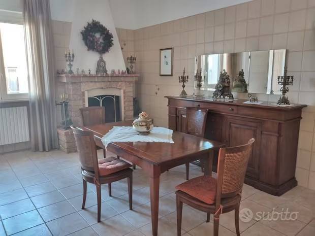 Villa in in vendita da privato a Taviano via Capitano Alberto Melica, 30