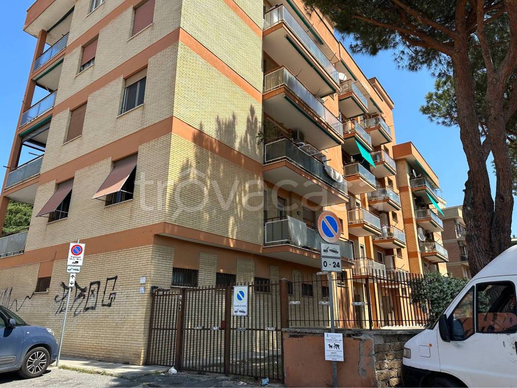 Appartamento in vendita a Civitavecchia via Lepanto