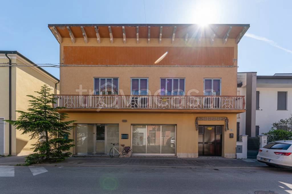 Appartamento in vendita a Comacchio via della Resistenza, 73